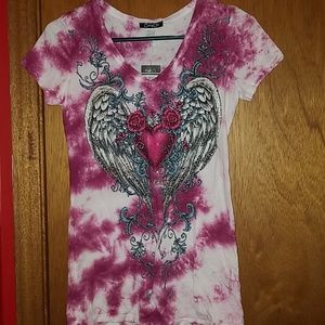 Heart with wings tee